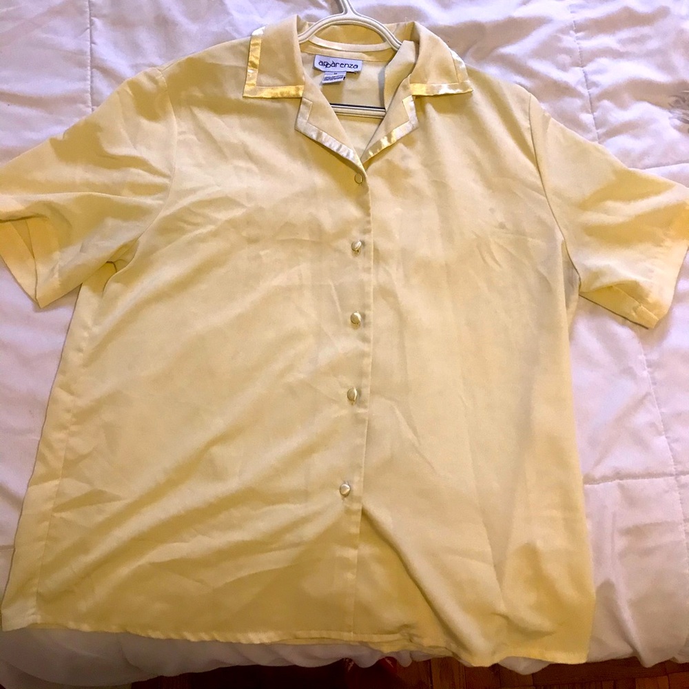 Vintage yellow button up